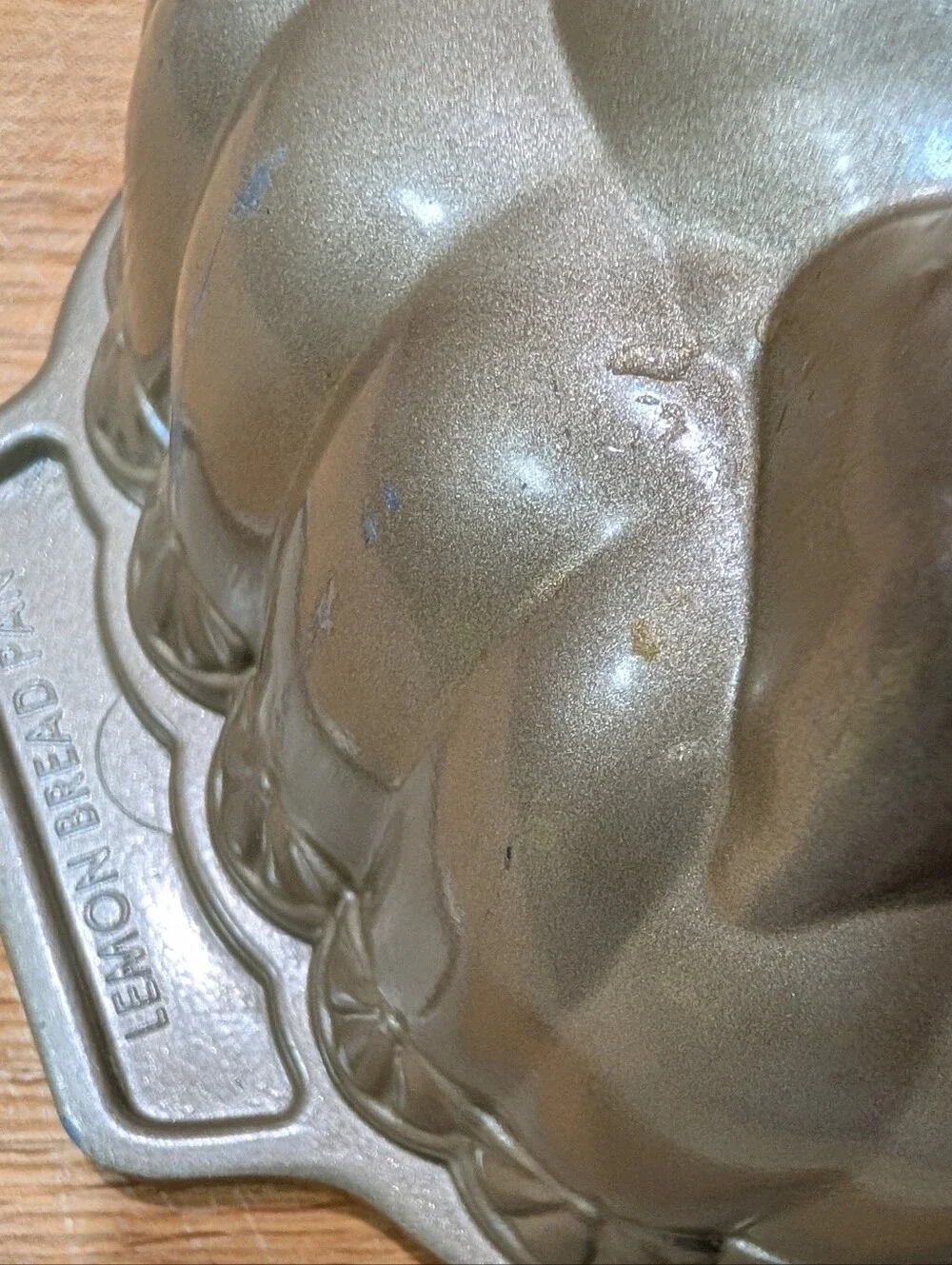 Nordic Ware Lemon Bread Pan Cast Aluminum Loaf Mold Fruit Design Made in USA